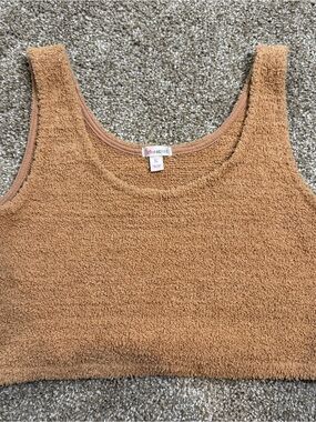 flirtitude Active Fleece Tank in Camel Brown
